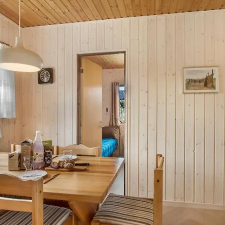 Lovely In With Kitchen