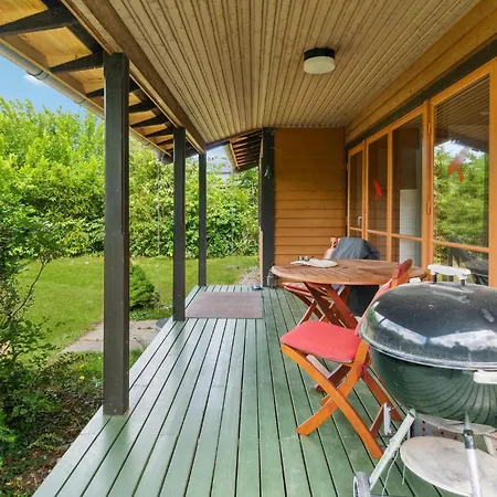 Lovely In With Kitchen Holiday home